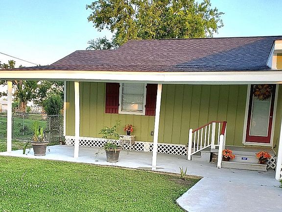 Front side patio