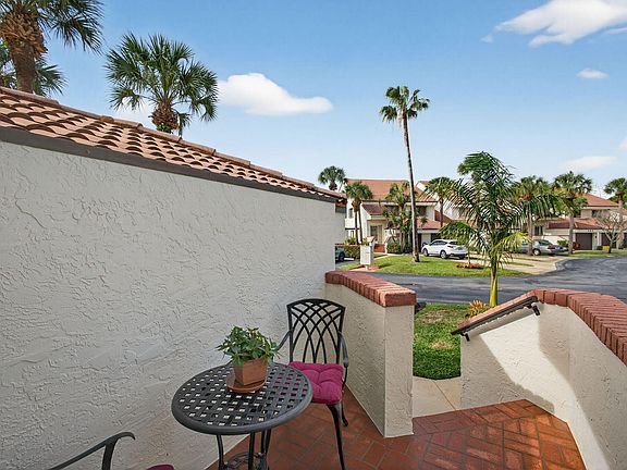 5th image of 402 Sea Oats Drive #G