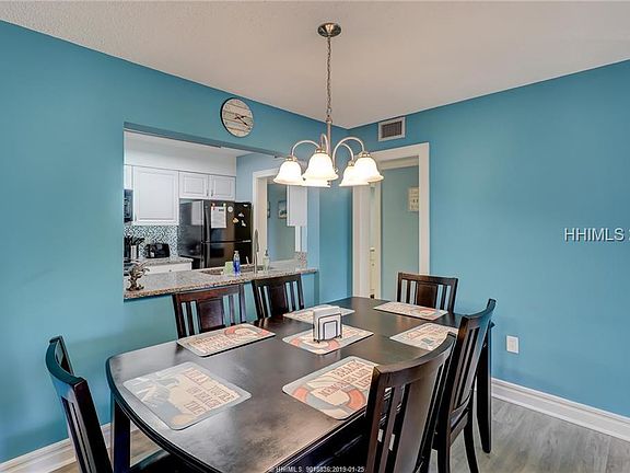 4th image of 34 Forest Beach Dr APT C-9
