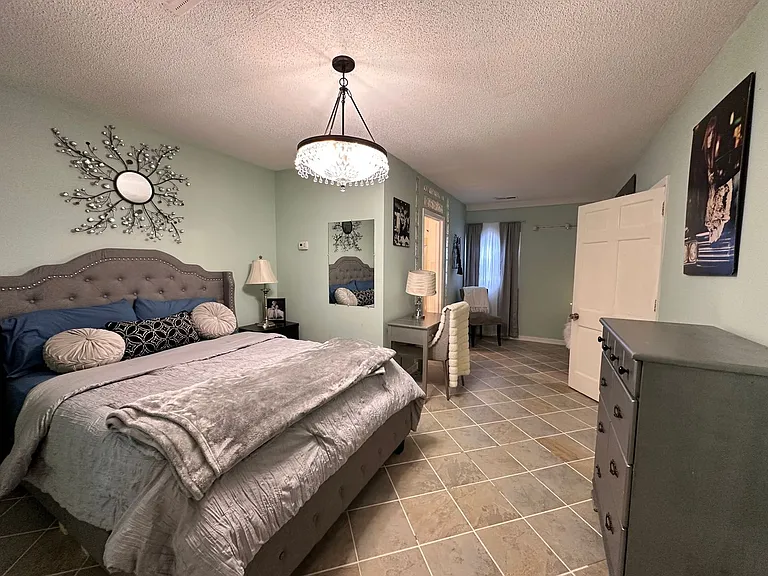 980 Anderson Rd S #B — Photo 10