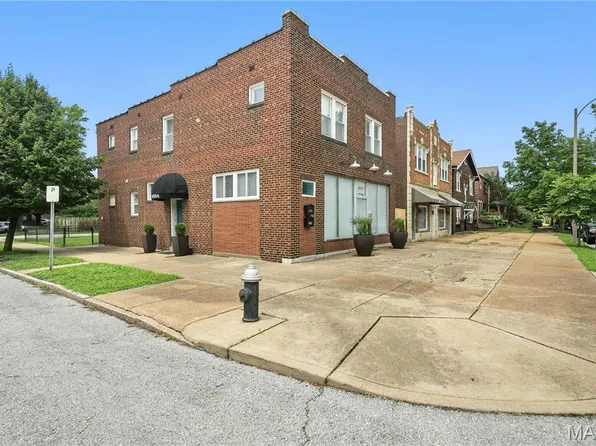 6020 Southwest Ave, Saint Louis, MO 63139