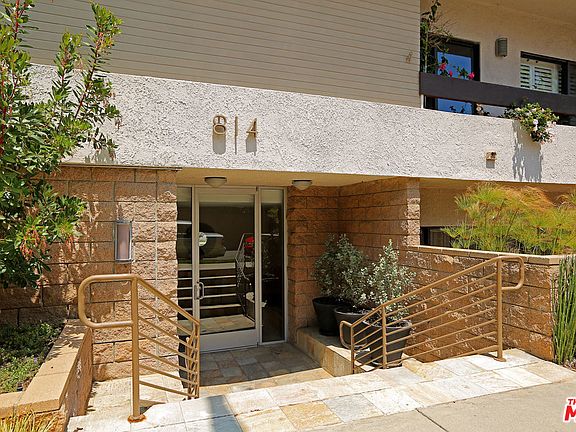 2nd image of 814 Amherst Ave APT 302