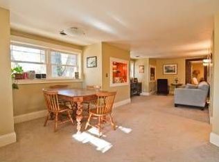 1108 SE Lexington St, Portland, OR 97202