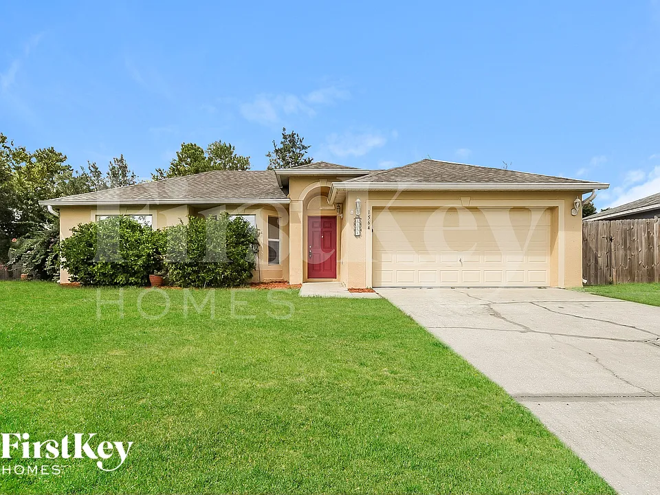 1564 Deerfield Ave
