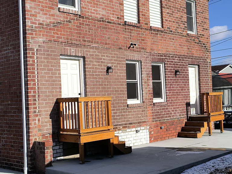 304 Park Ave #A — Photo 33