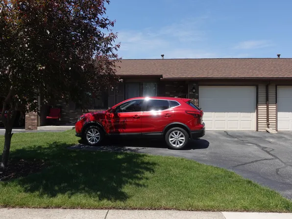 2931 Porter Ct SW, Grandville, MI 49418