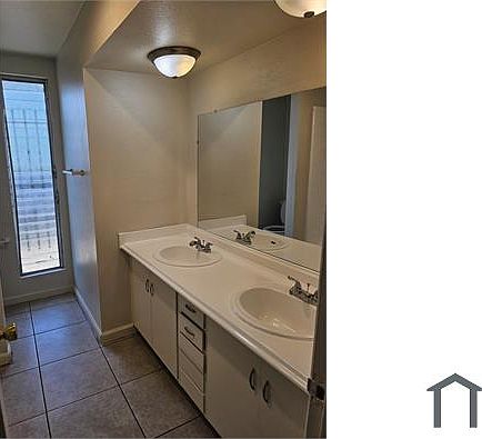 2nd image of 2343 Windsor Dr