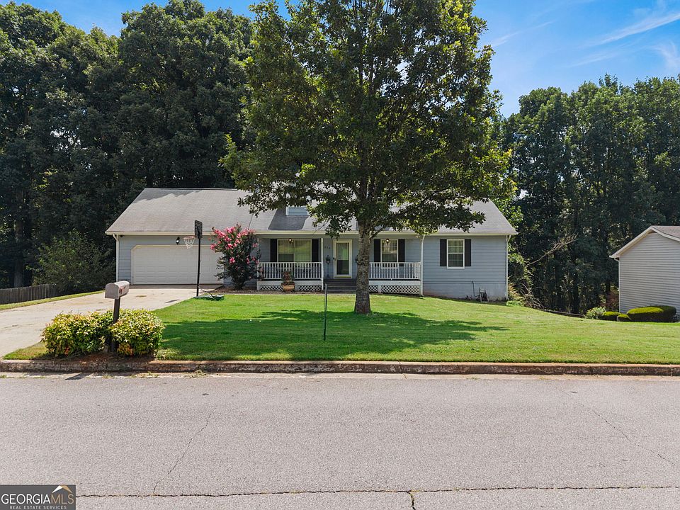 1st image of 218 River Trace Ct