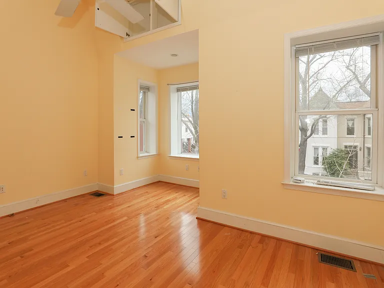 154 Thomas St NW #1 — Photo 17