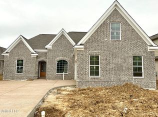 3799 Andreas Dr, Southaven, MS 38672