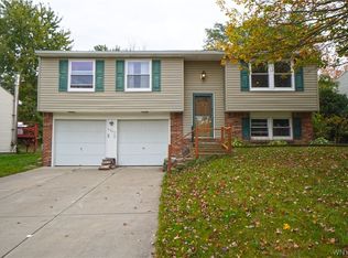 6849 Minuteman Trl, Derby, NY 14047