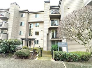 4831 Fauntleroy Way SW APT 107, Seattle, WA 98116