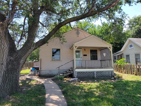 805 W Marlin St, McPherson, KS 67460