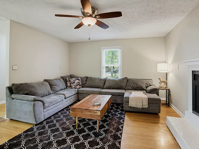 family room, plenty of seating for your group