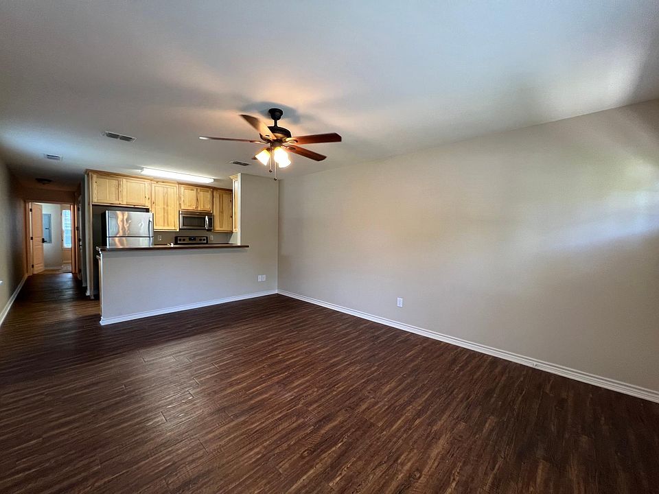 1st image of 1106 W Jones St #103