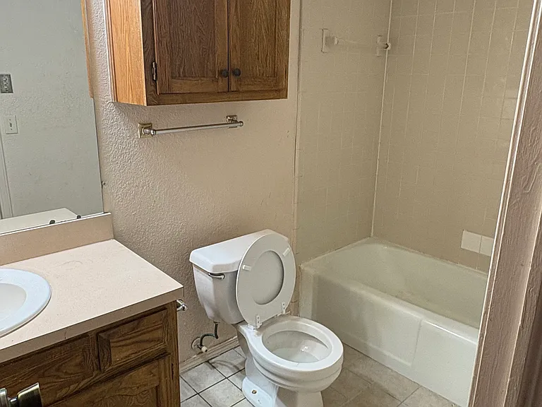 504 W Yuma St S #504 — Photo 7