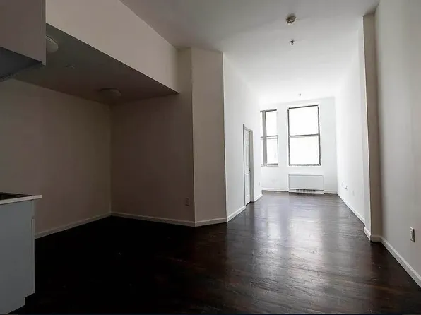 15 Lawton St APT 2, Brooklyn, NY 11221