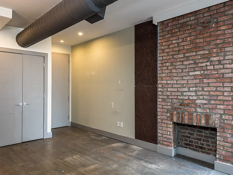 319 Knickerbocker Ave #3A — Photo 8