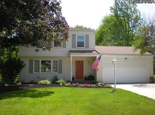 4200 Laurel Glenn Dr, Broadview Heights, OH 44147