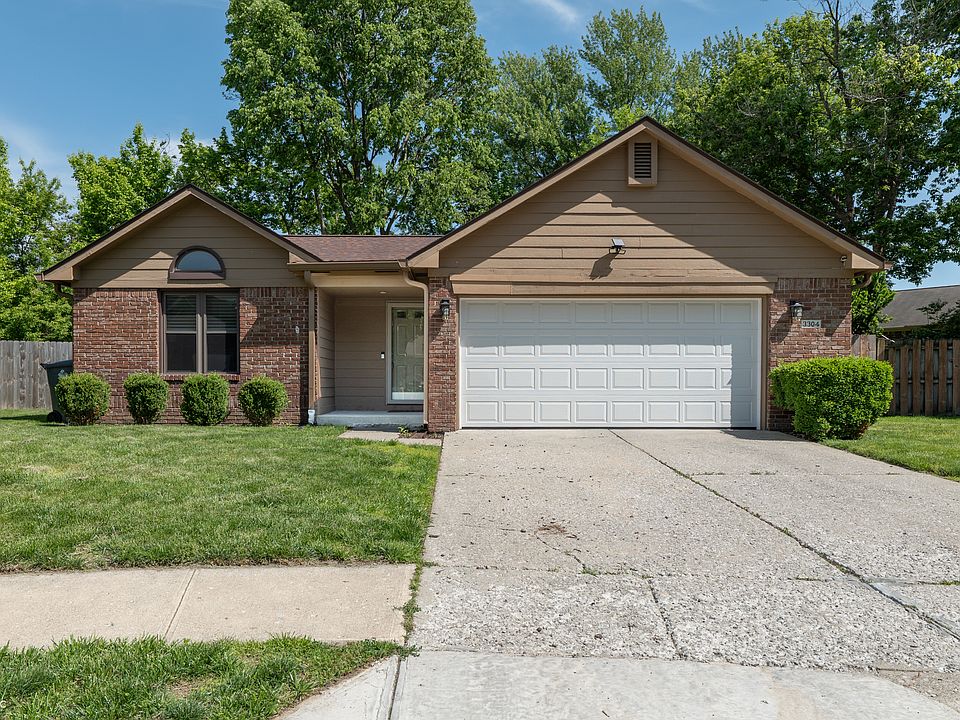 2nd image of 3304 Fox Orchard Cir