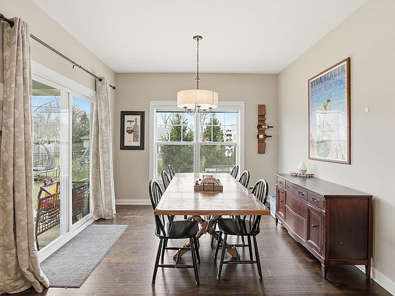 4th image of 13306 Superior Ln