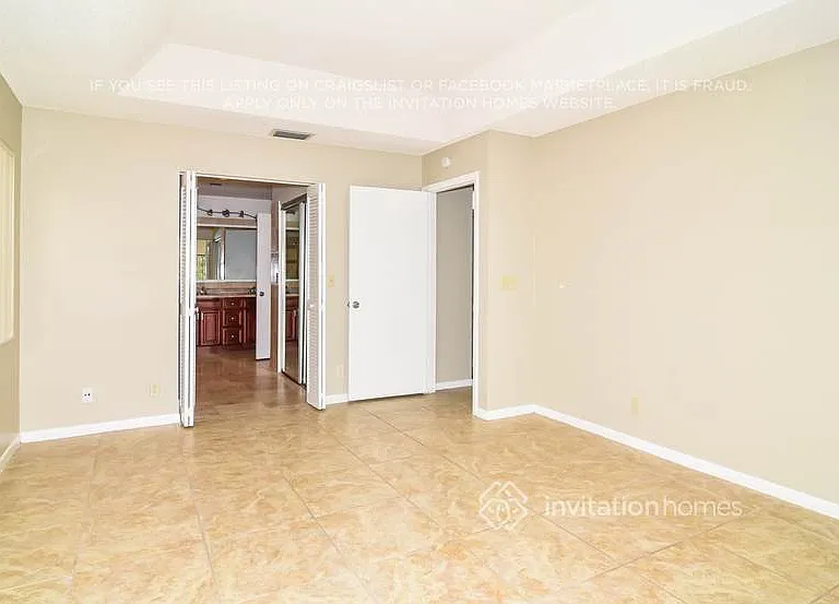 5215 NW 51st Ct — Photo 9