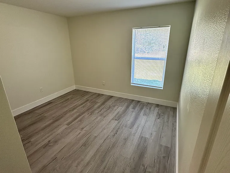 176 Pine Grove Dr — Photo 30