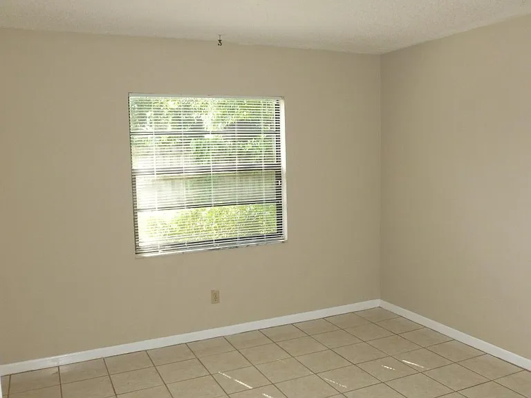 14138 Fennsbury Dr — Photo 23