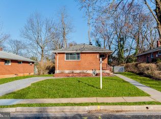 605 Woodside Rd, Pikesville, MD 21208