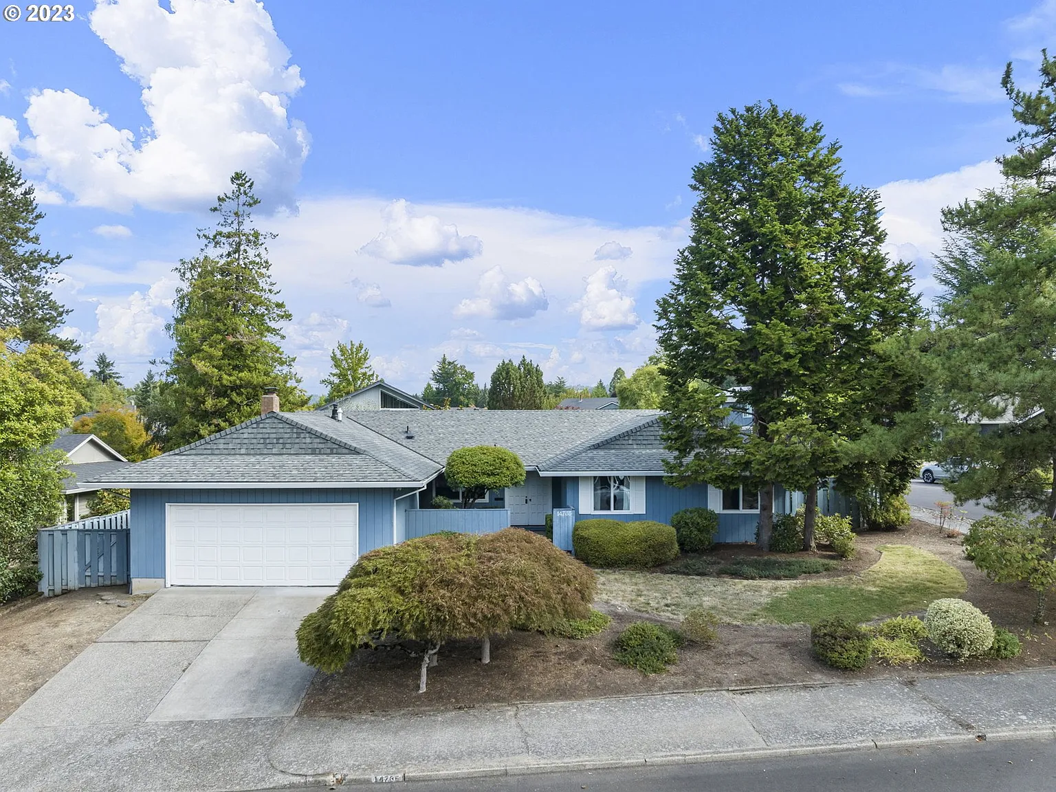 14735 NW Bonneville Loop photo 1