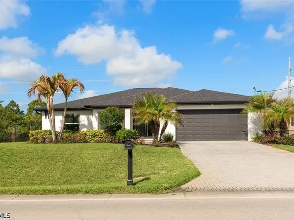 923 Alvin Ave, Lehigh Acres, FL 33971