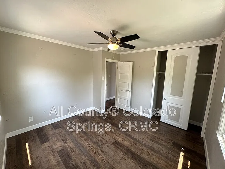 814 S Institute St — Photo 10