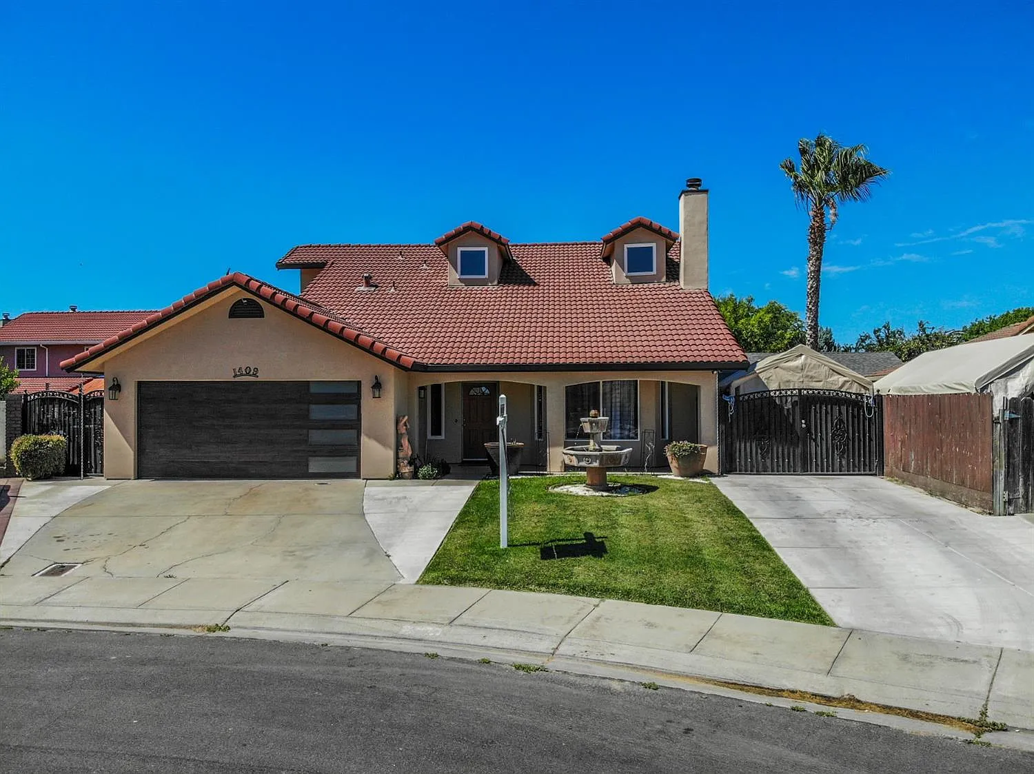 1409 E Don Pedro Rd photo 1