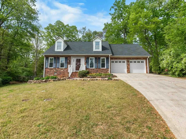 106 Ryan St, Taylors, SC 29687