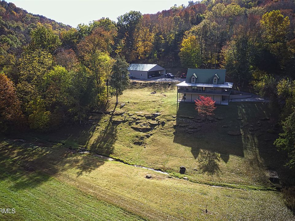 1st image of 1498 Fort Blount Ferry Rd