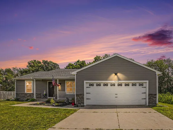1696 Southpointe Trl, Otsego, MI 49078