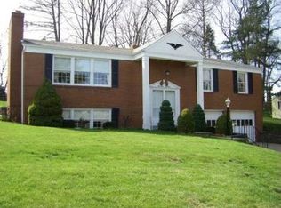 1400 Morrow Rd, Pittsburgh, PA 15241