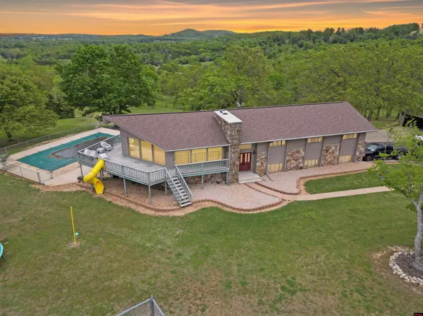 95 Diprima Ln, Gassville, AR 72635