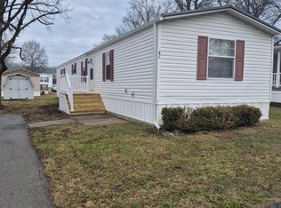 CLAYTON Spreading Oaks Village Plan, Spreading Oaks Village, Athens, OH 45701