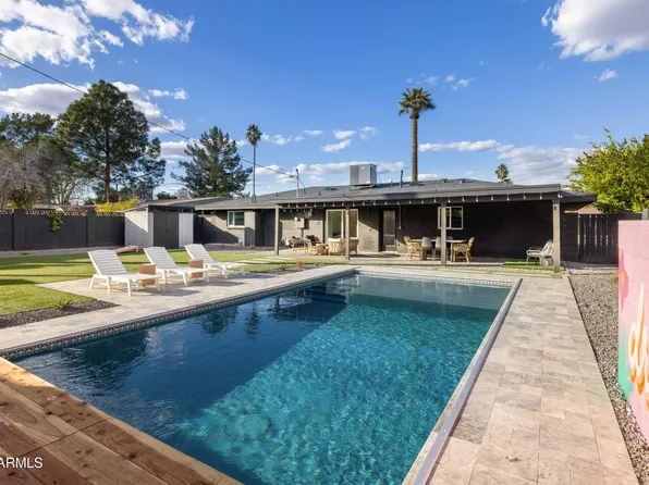 657 W TOLEDO Street, Chandler, AZ 85225