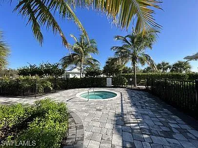 9007 Saint Lucia Dr — Photo 31