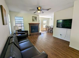 8702 Schick Rd APT D, Austin, TX 78729