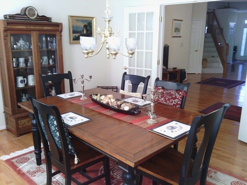 2nd image of 10637 Hickory Crest Ln