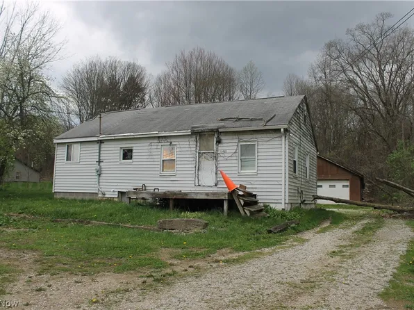 11481 State Route 44, Mantua, OH 44255