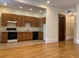 32 River St APT 2A, Cambridge, MA 02139