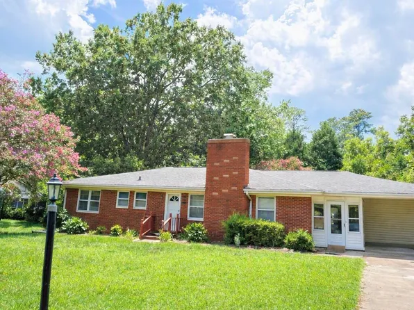 3515 Baugh St, Raleigh, NC 27604