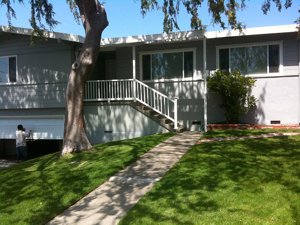 1st image of 3337 Brentwood Ave