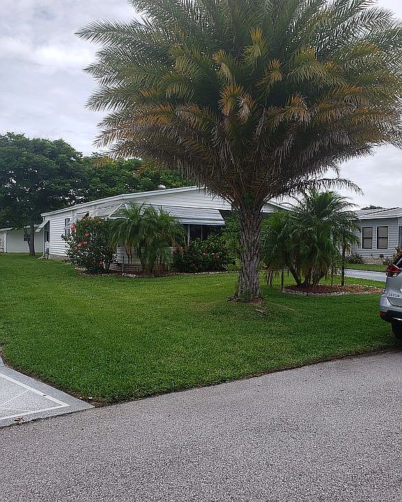 1st image of 534 Jamaican Dr