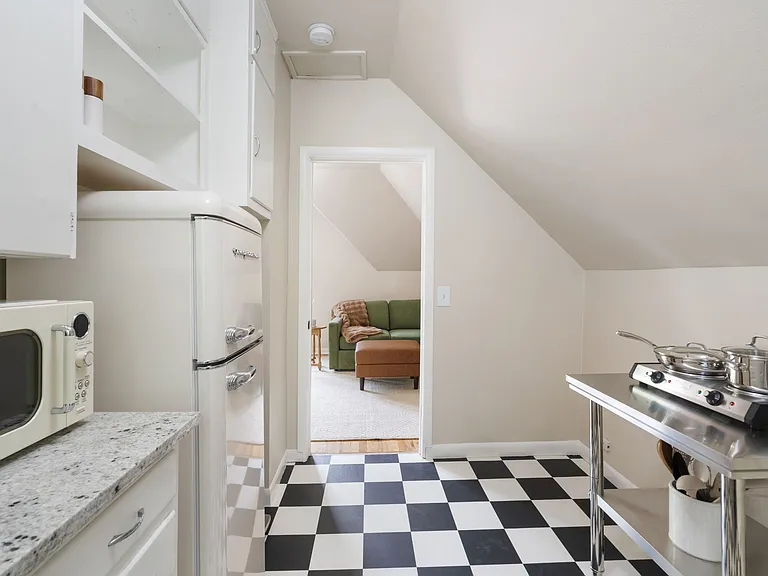 5110 NE Glisan St — Photo 9