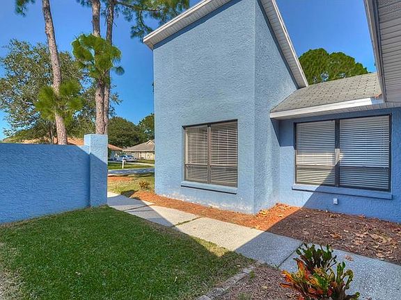 4th image of 15704 Scrimshaw Dr